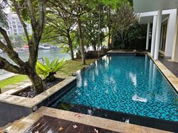 Paradise Island (D4), Condominium #438904131